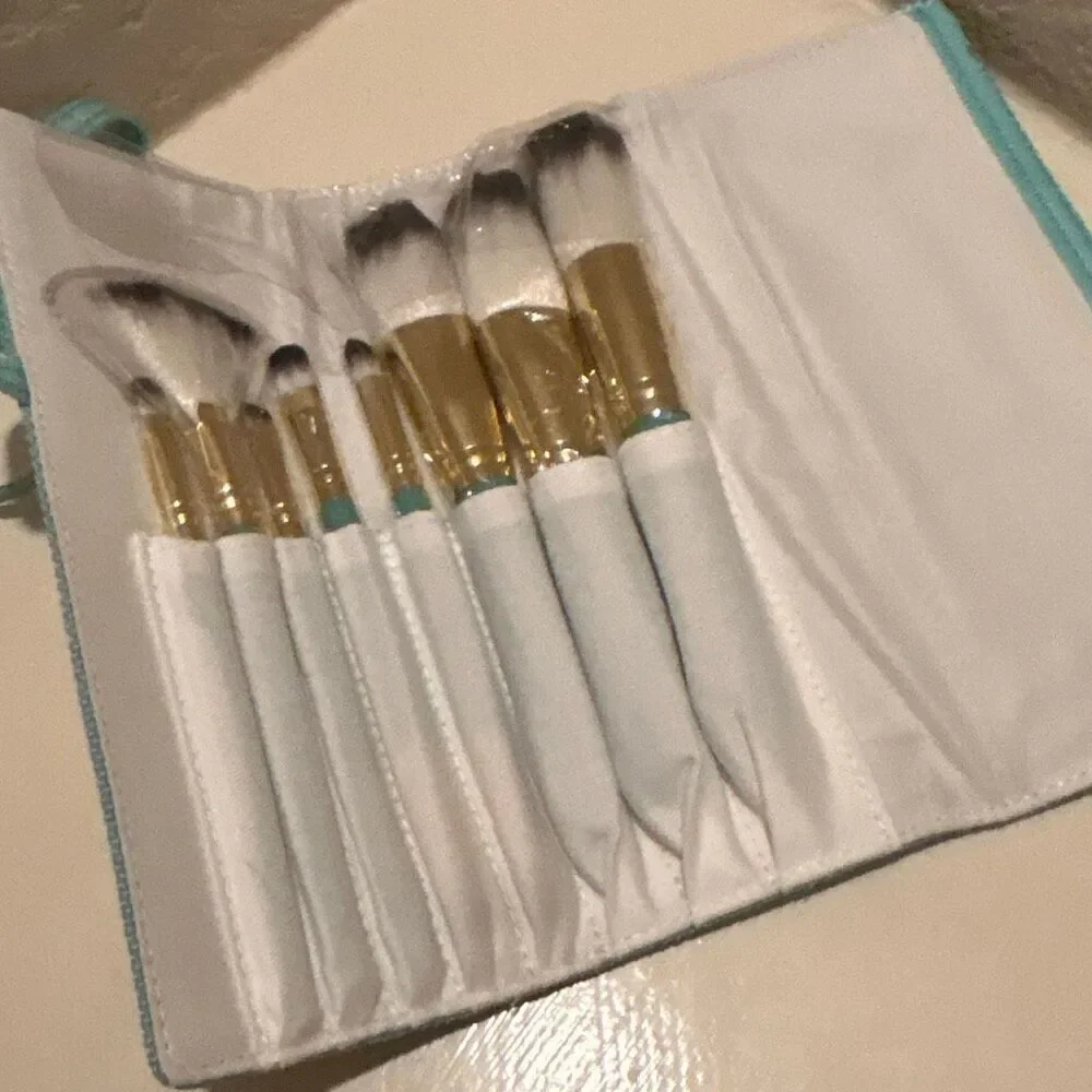 Carmindy & Co Make Up Brush Set White Teal Blue Roll Up Travel Storage Pouch New